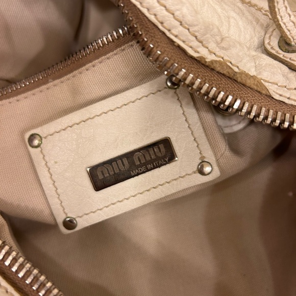 Vintage Miu Miu Cream leather embellishment flower motif baguette bag purse - Picture 10 of 16